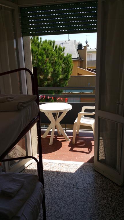 Fiorina Bed&Breakfast - Colazione Fino A Mezzogiorno - Beach Village Gratuito - Aquafan25 Oltremare20 Ριτσόνε Εξωτερικό φωτογραφία